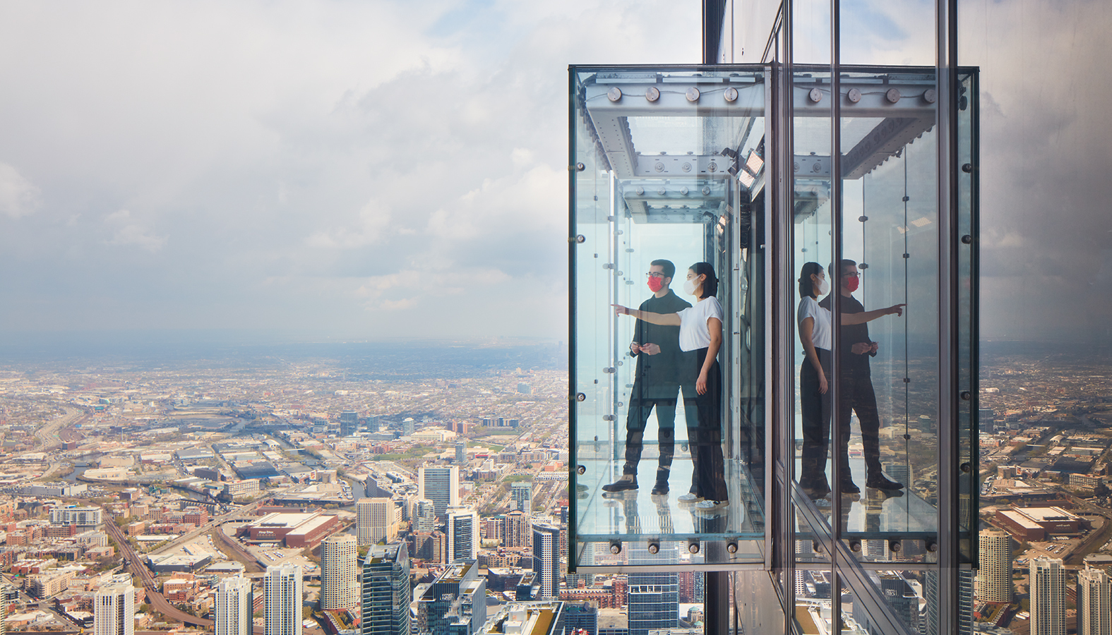 The Ledge at Skydeck Chicago – SOM