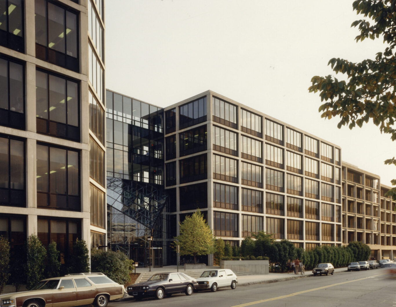 Slide 4 of 4, MIT EG&G Education Center