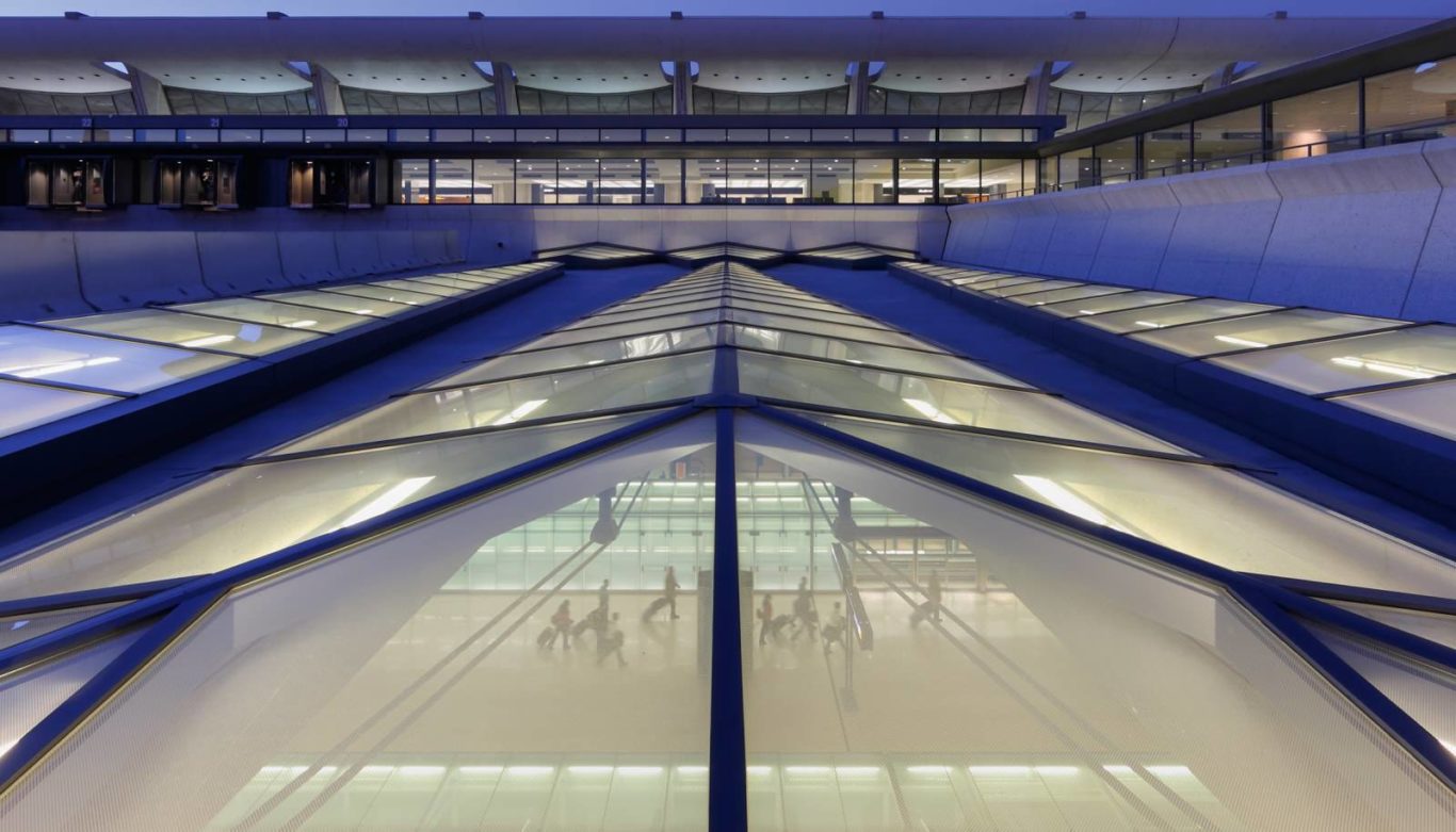 Washington Dulles International Airport Main Terminal Expansion and AeroTrain Station SOM